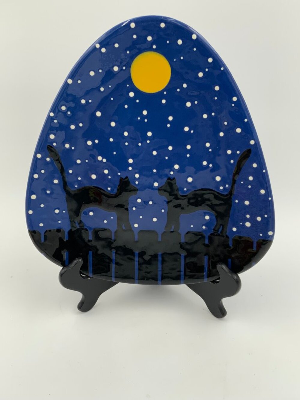 Blue TerWare Pottery Pair of Cats Silhouettes Moon and Stars Egg Shaped Plate